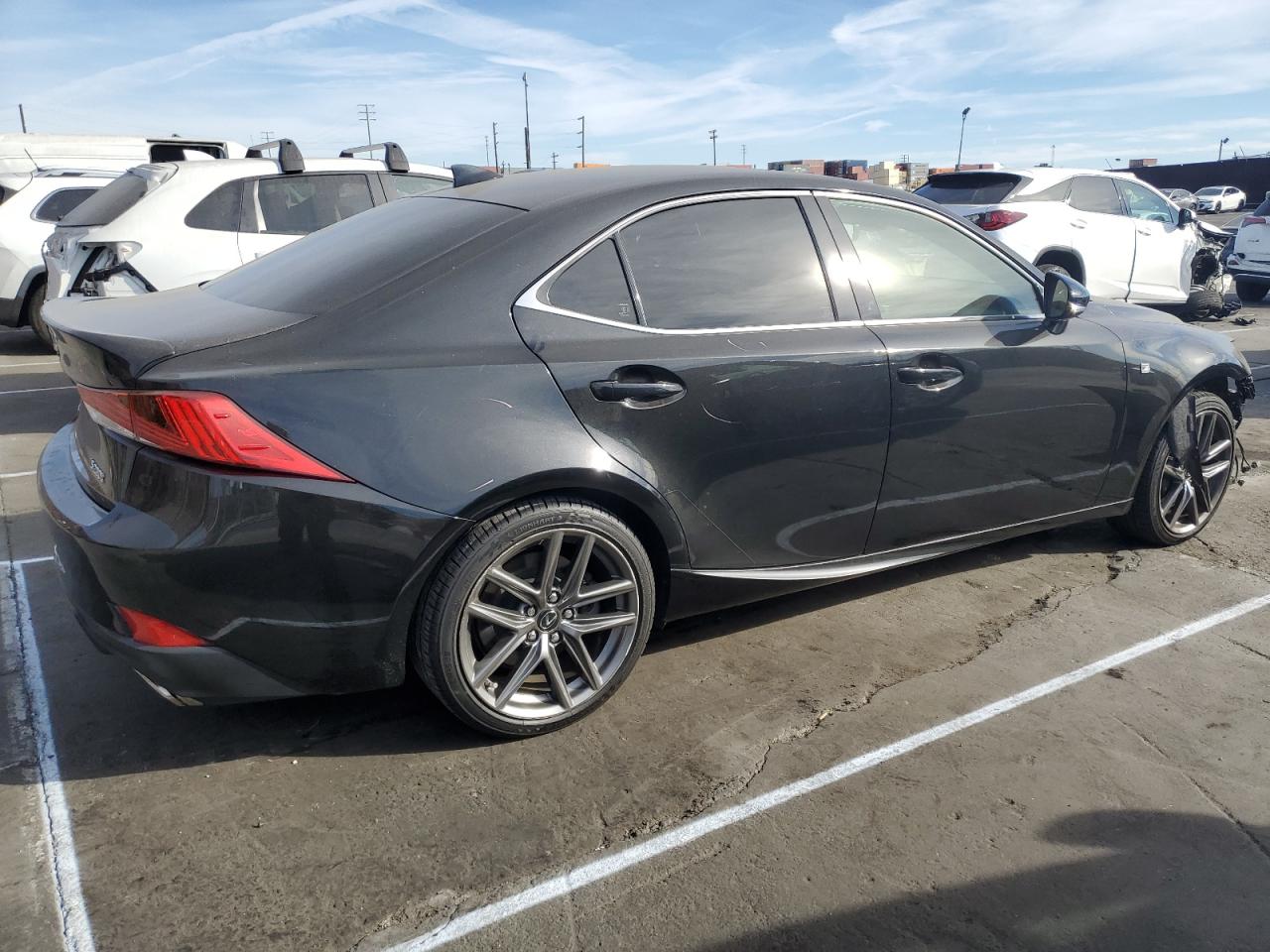 2017 Lexus IS - Image 3
