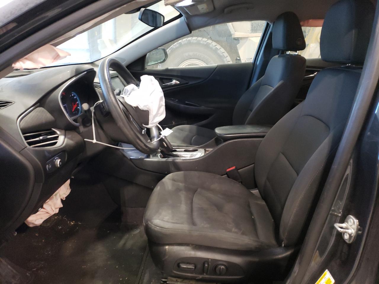 2017 Chevrolet Malibu - Image 7