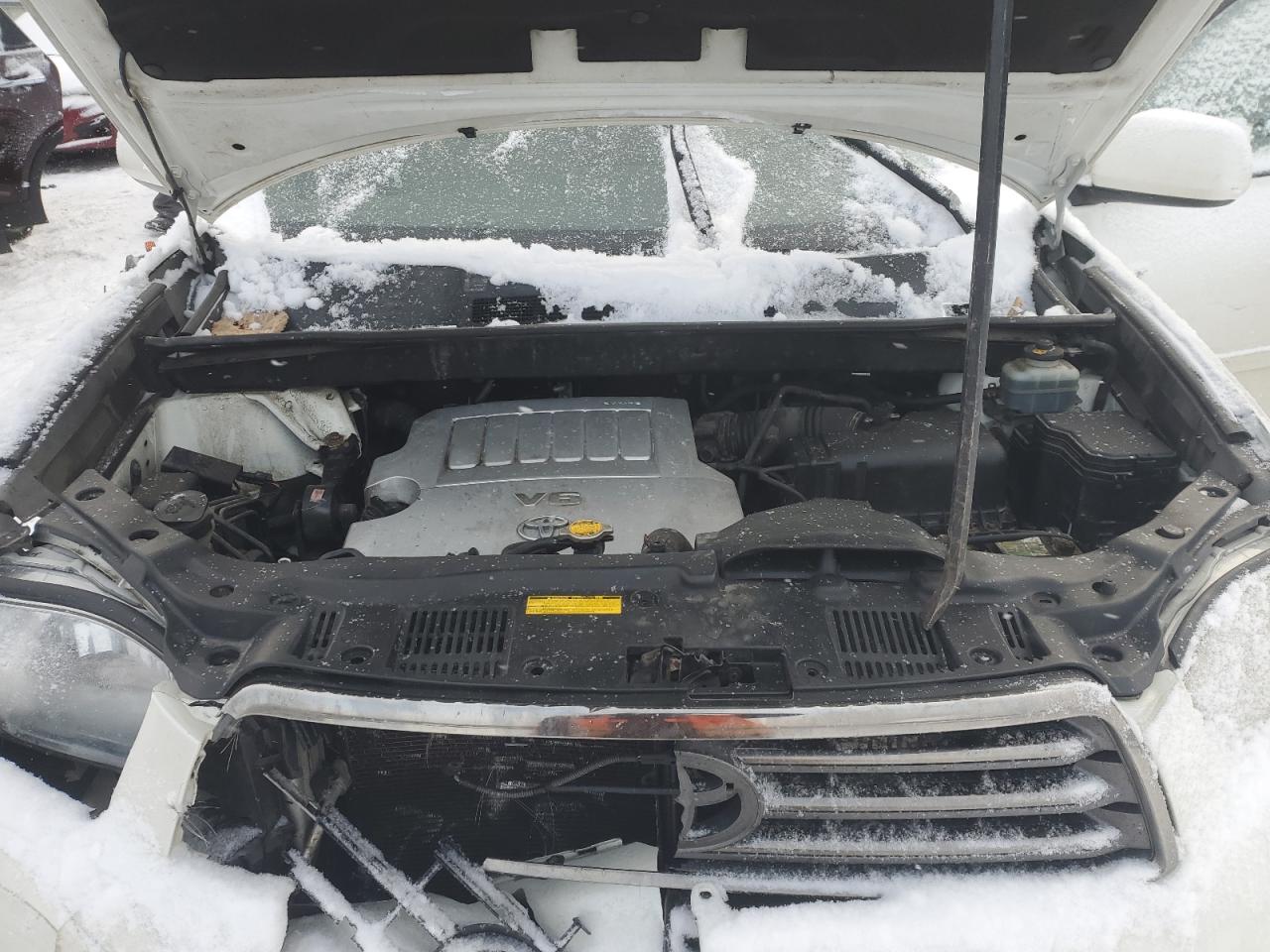 2008 Toyota Highlander - Image 12