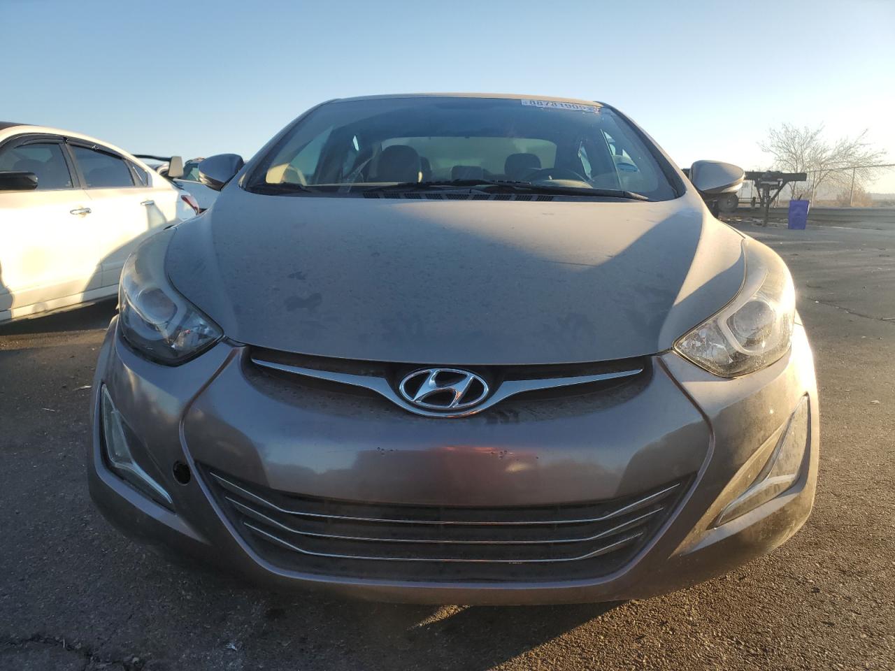 2015 Hyundai Elantra - Image 5