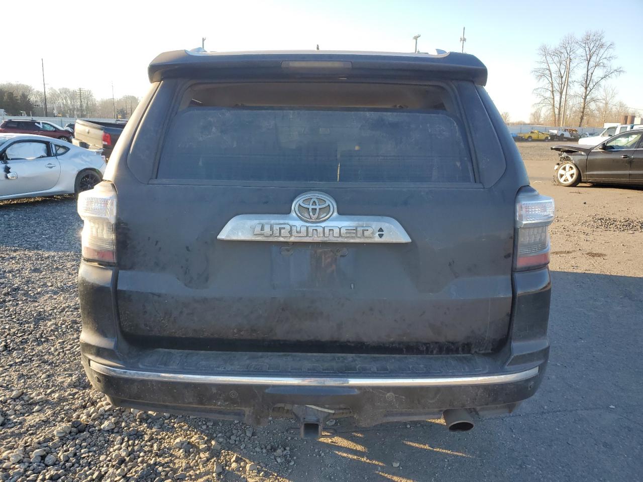 2014 Toyota 4Runner - Image 6