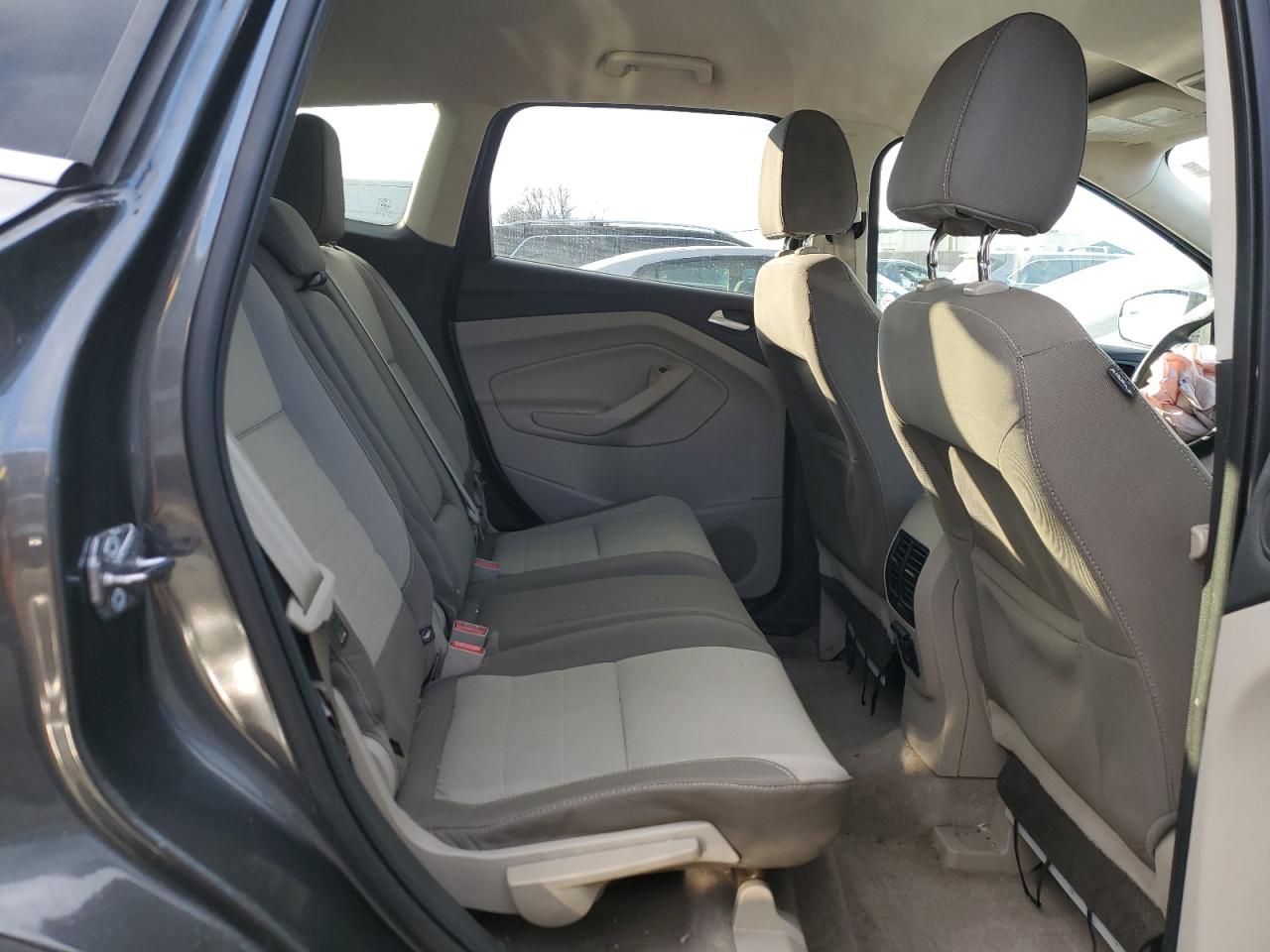 2015 Ford Escape - Image 11