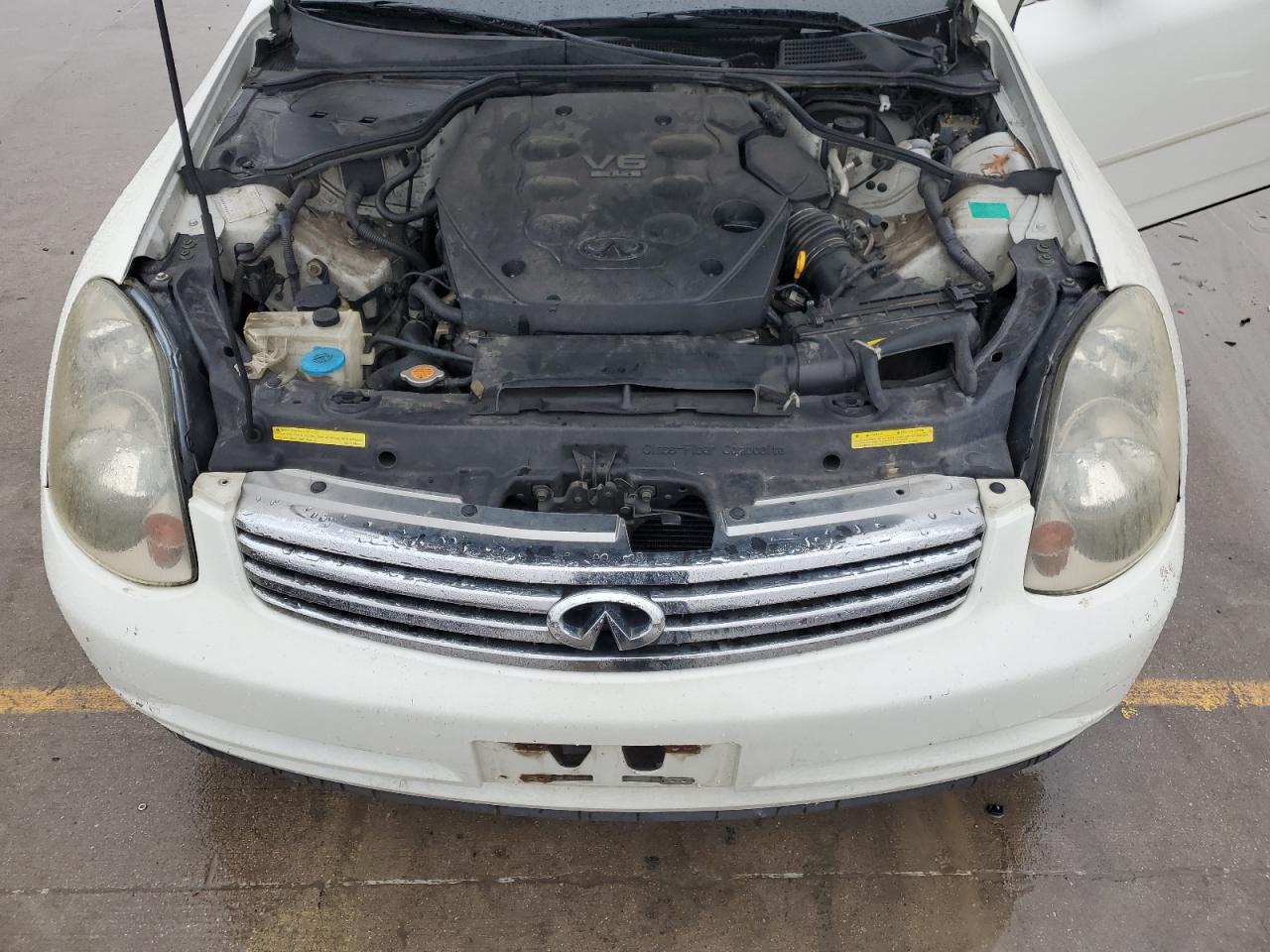 2004 Infiniti G - Image 11