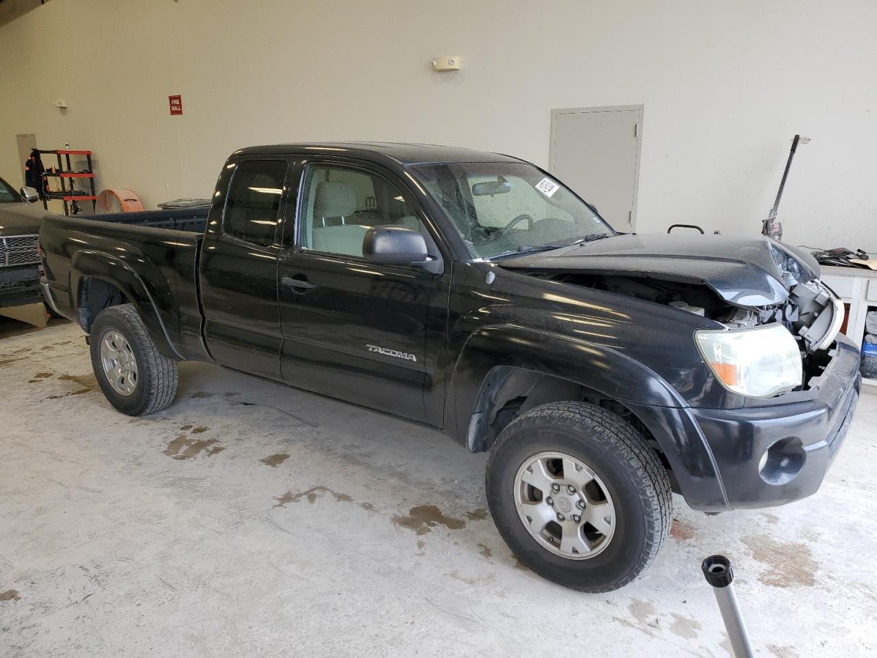 2006 Toyota Tacoma - Image 4