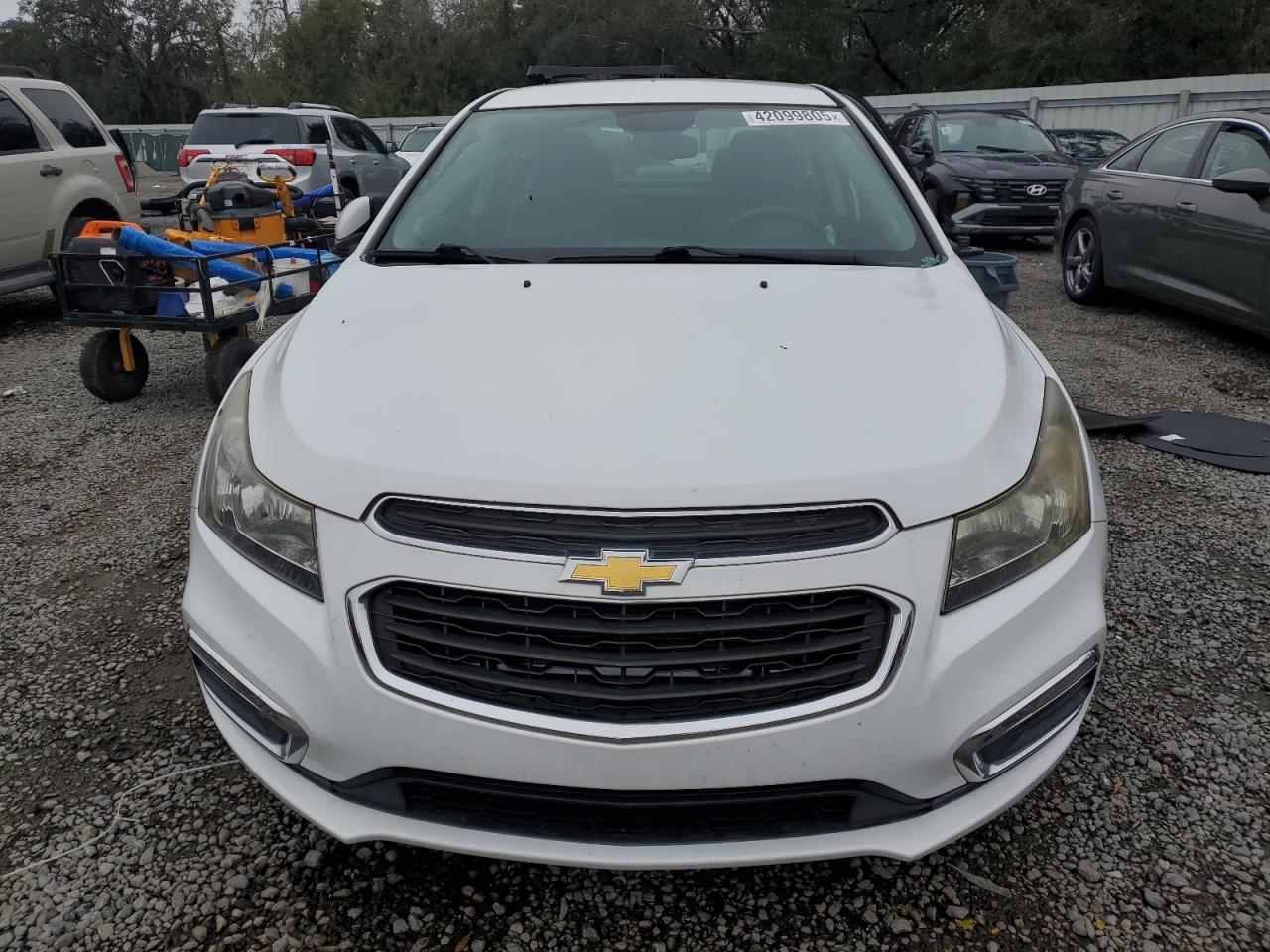 2015 Chevrolet Cruze - Image 5
