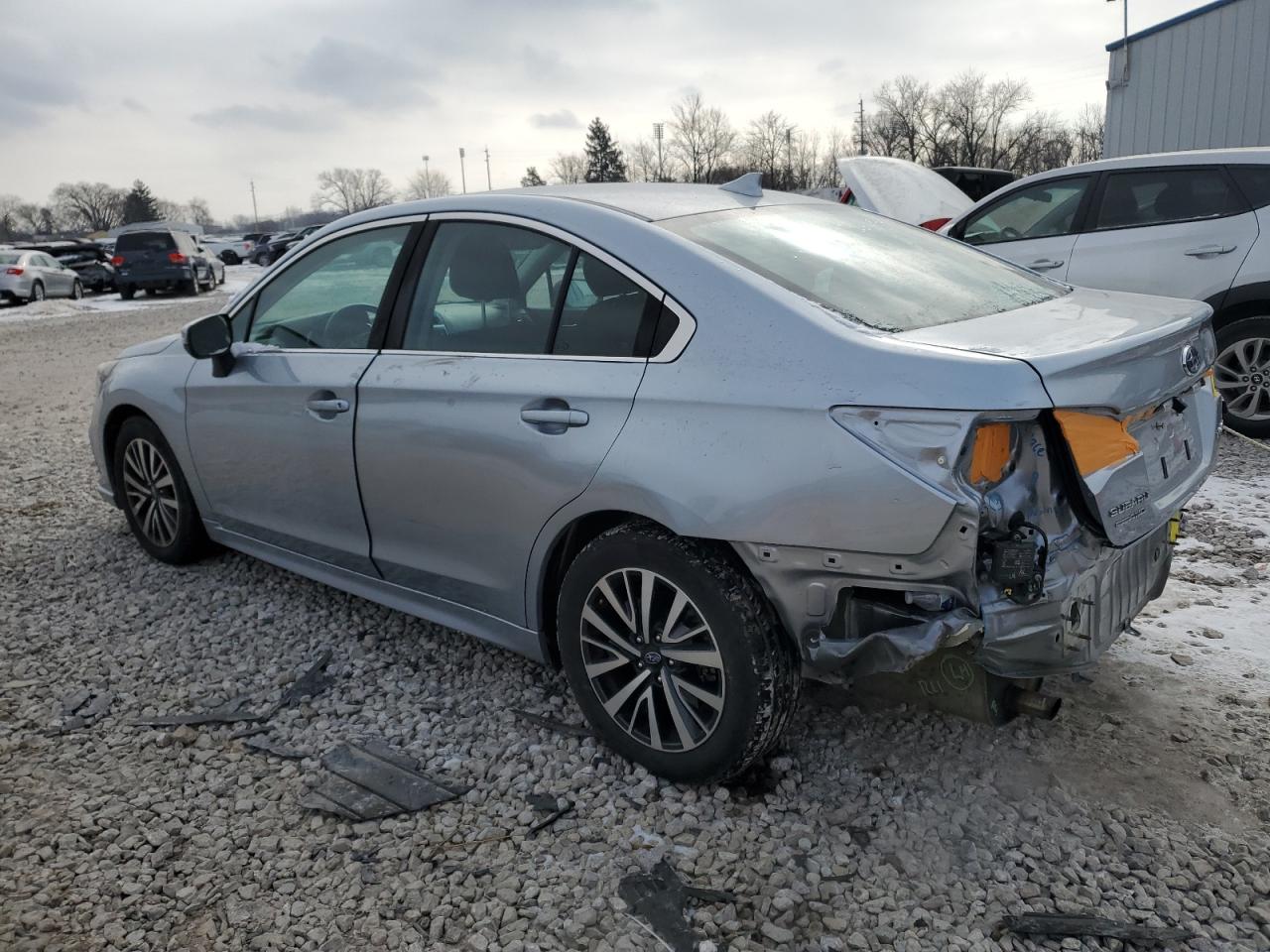 2018 Subaru Legacy - Image 2