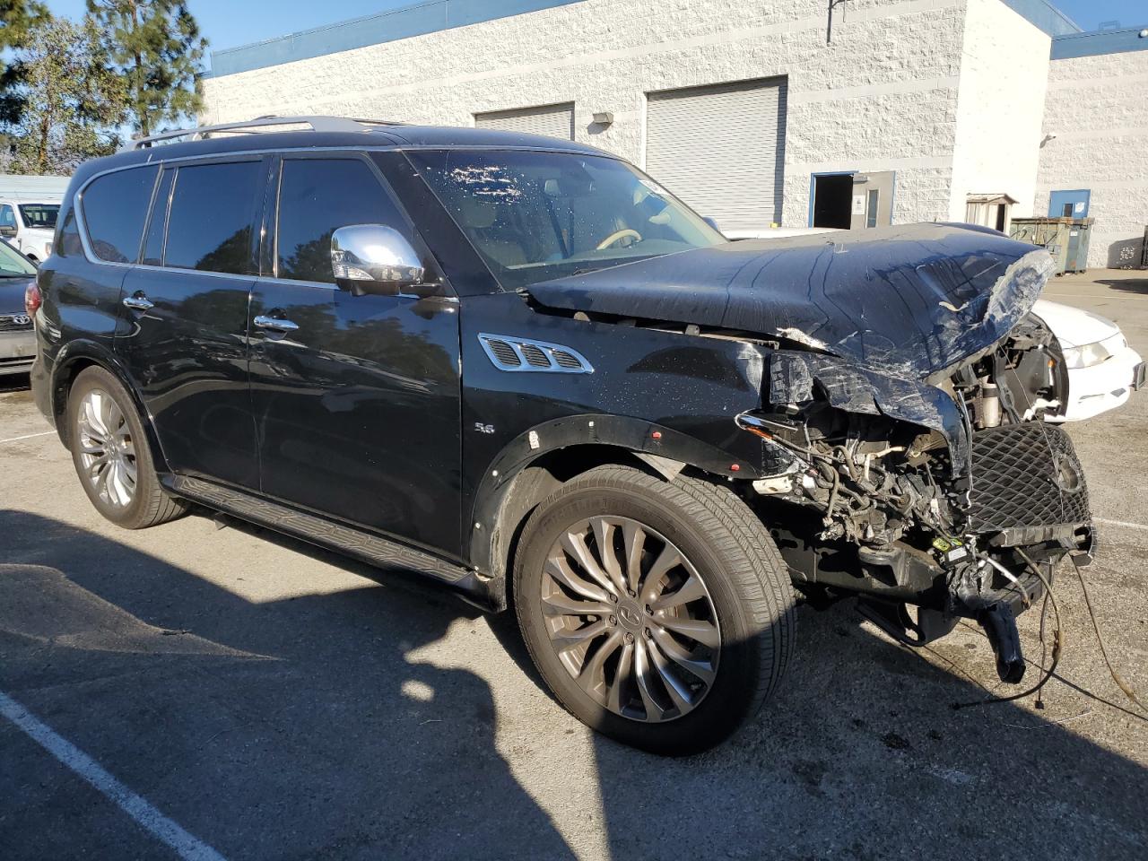 VIN JN8AZ2NC1G9401379 2016 INFINITI QX80 no.4