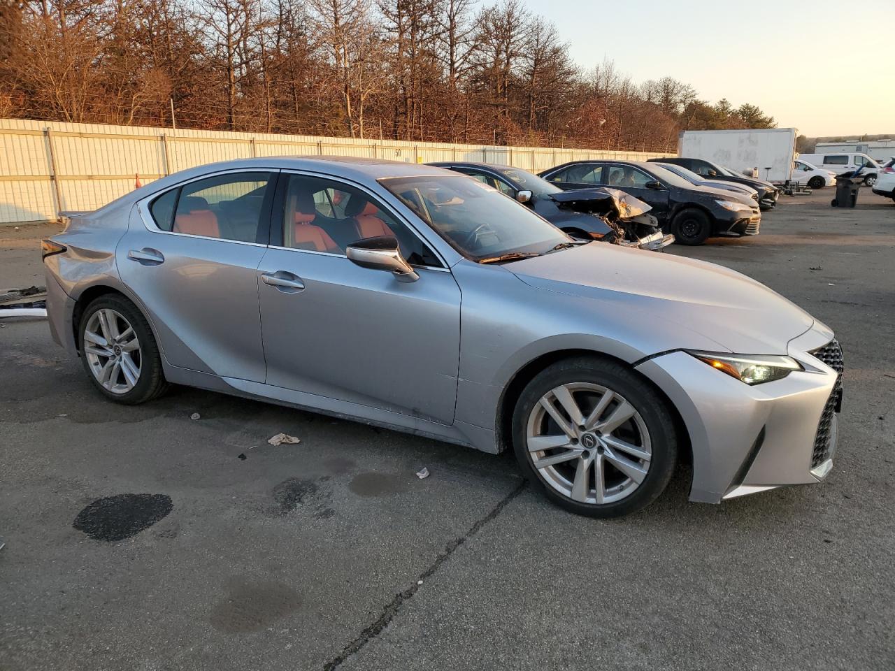 2021 Lexus IS - Image 4