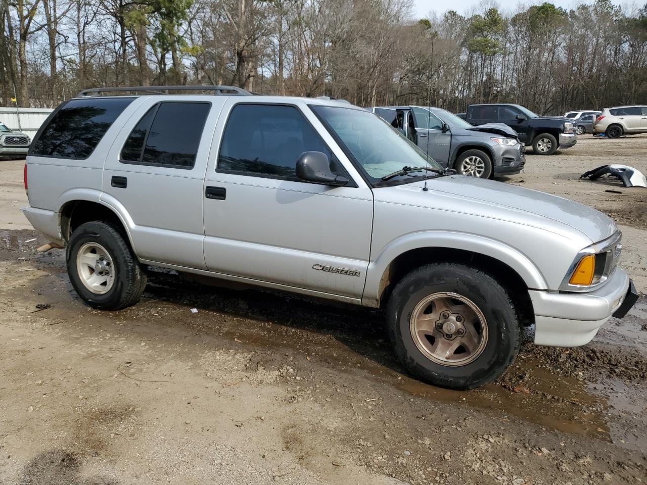 1997 Chevrolet Blazer - Image 4