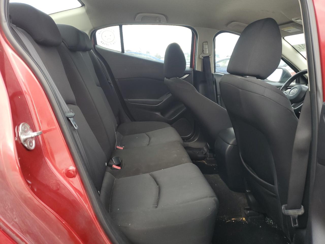 2015 Mazda 3 - Image 10