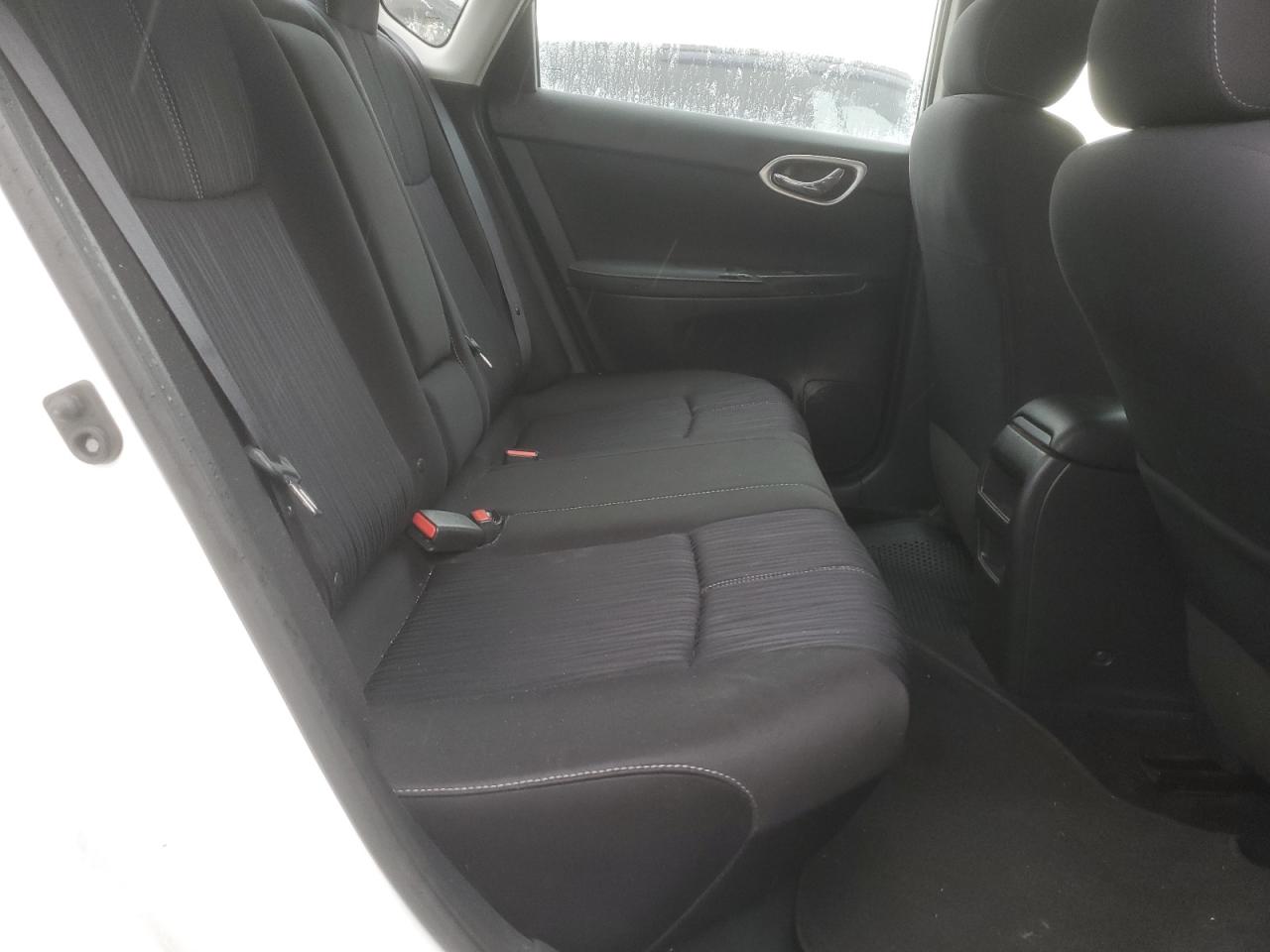 2017 Nissan Sentra - Image 10