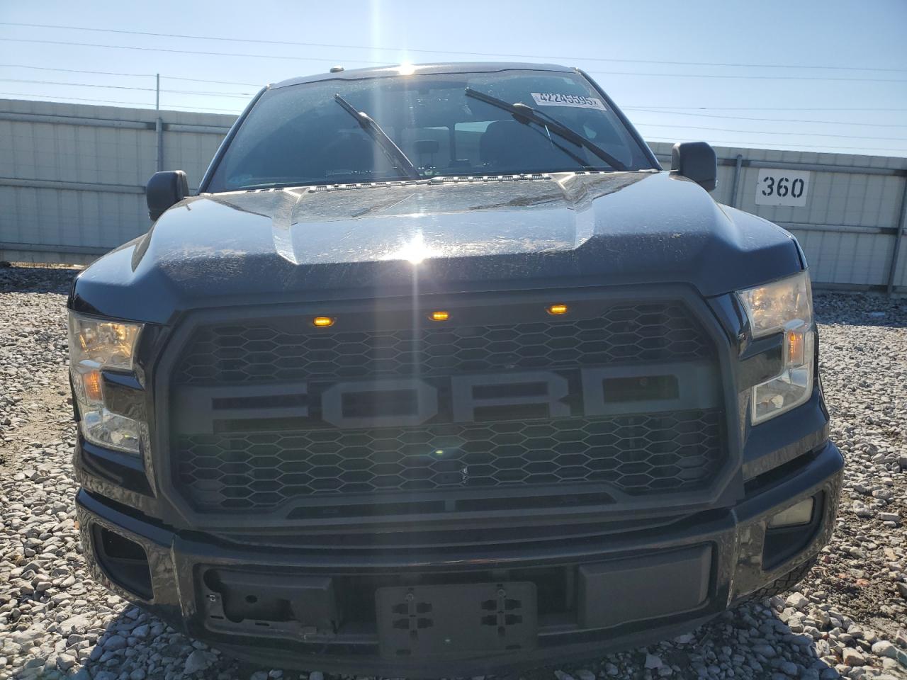 2016 Ford F-150 - Image 5