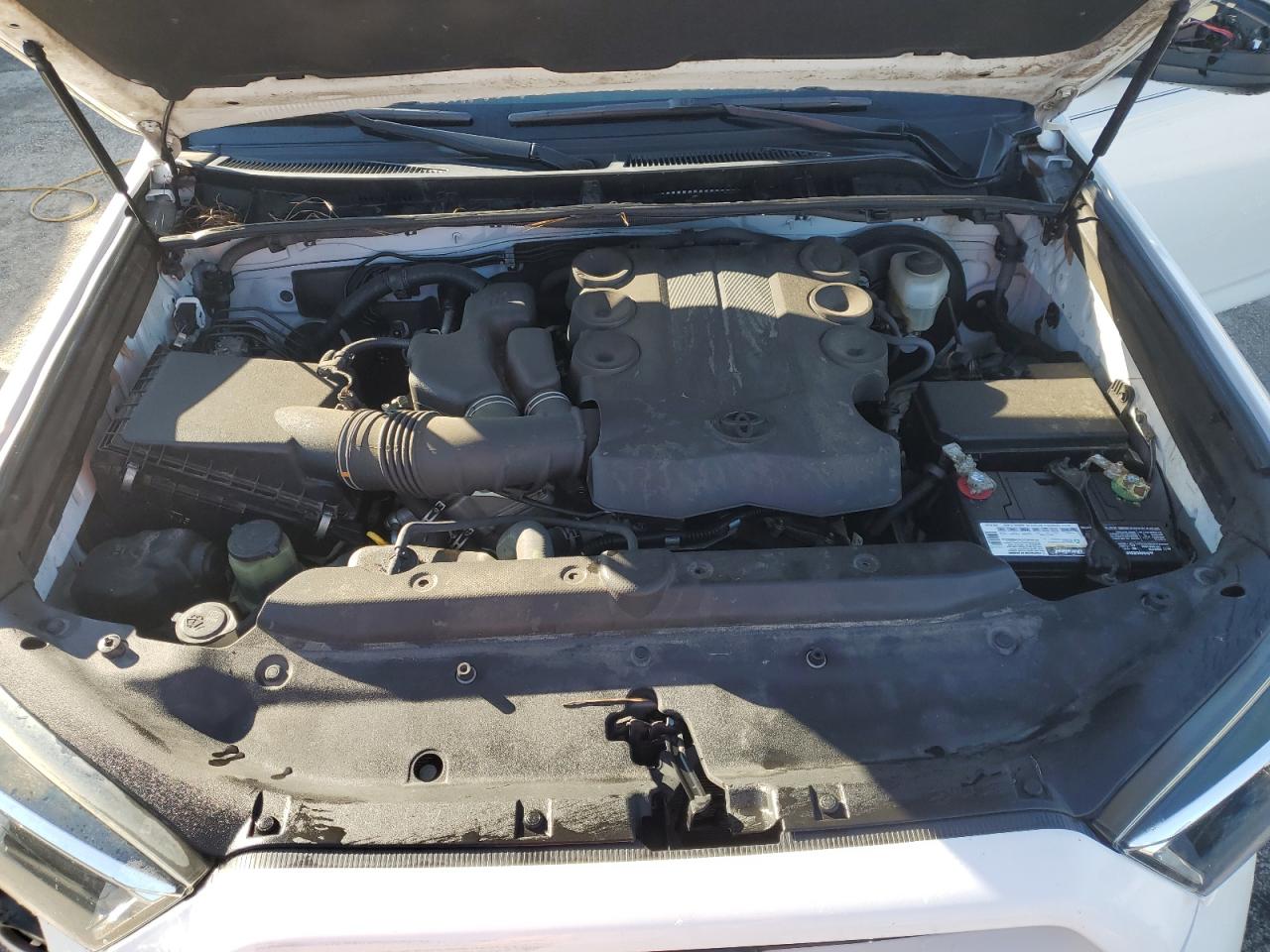 2016 Toyota 4Runner - Image 12