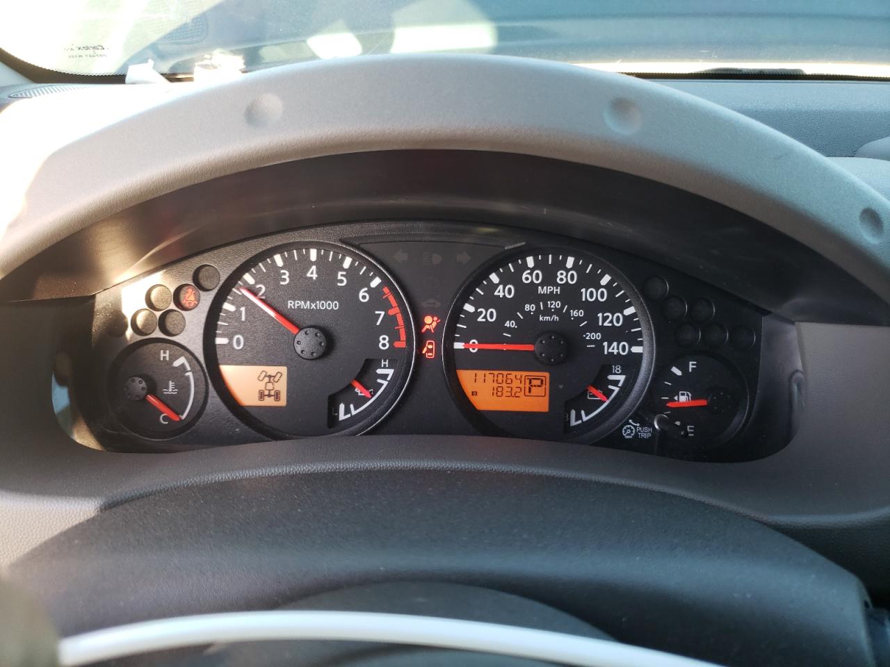 2015 Nissan XTerra - Image 9