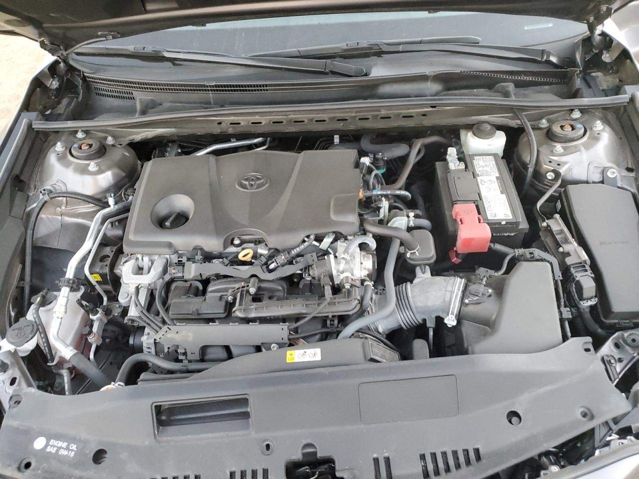 2022 Toyota Camry - Image 11