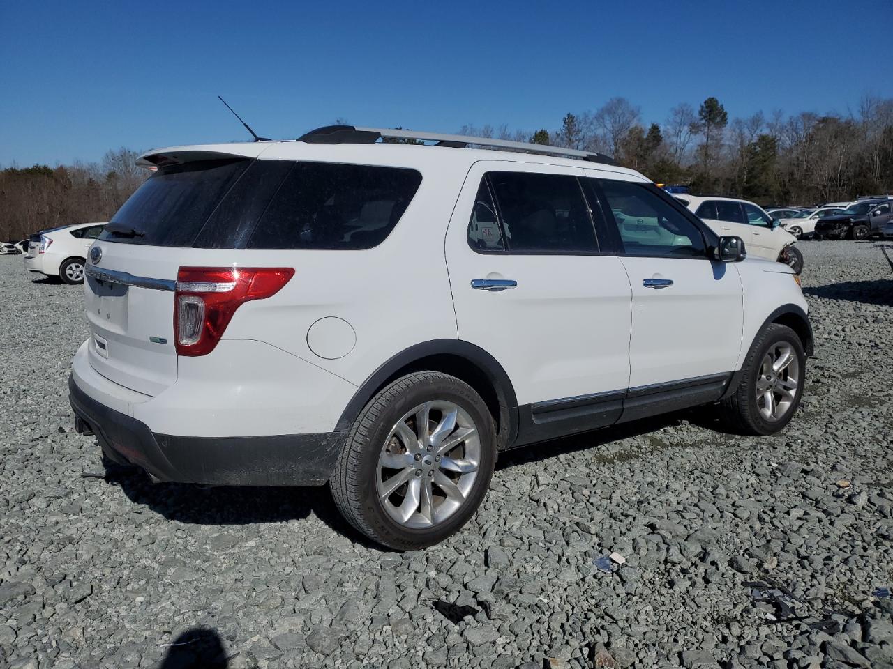 2014 Ford Explorer - Image 3