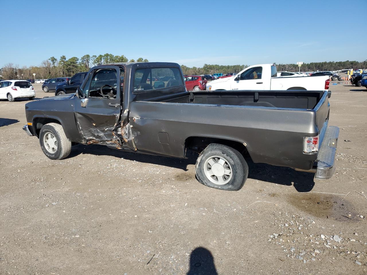1986 Chevrolet C-10 - Image 2