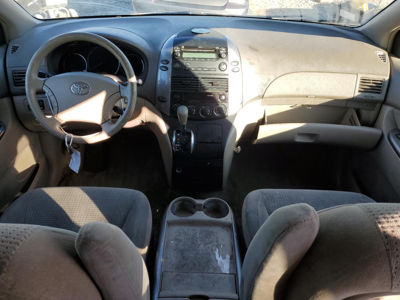 2006 Toyota Sienna - Image 8