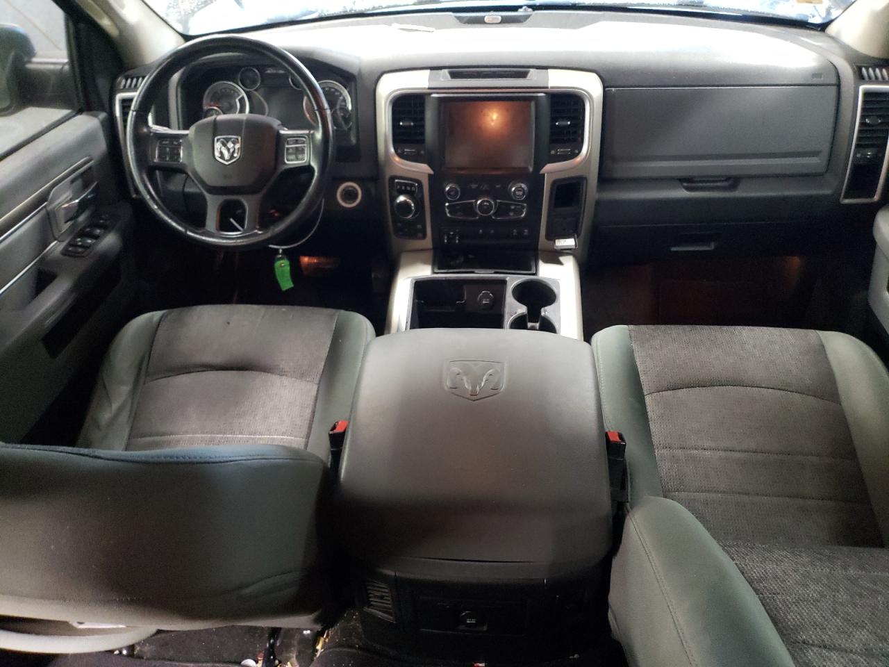 2014 RAM 1500 - Image 8