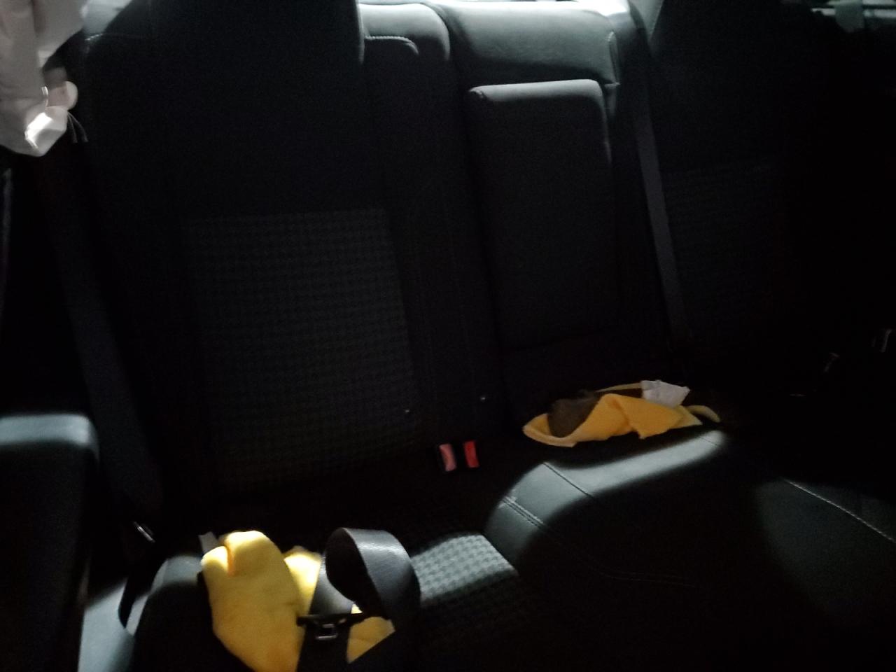 2018 Dodge Challenger - Image 10