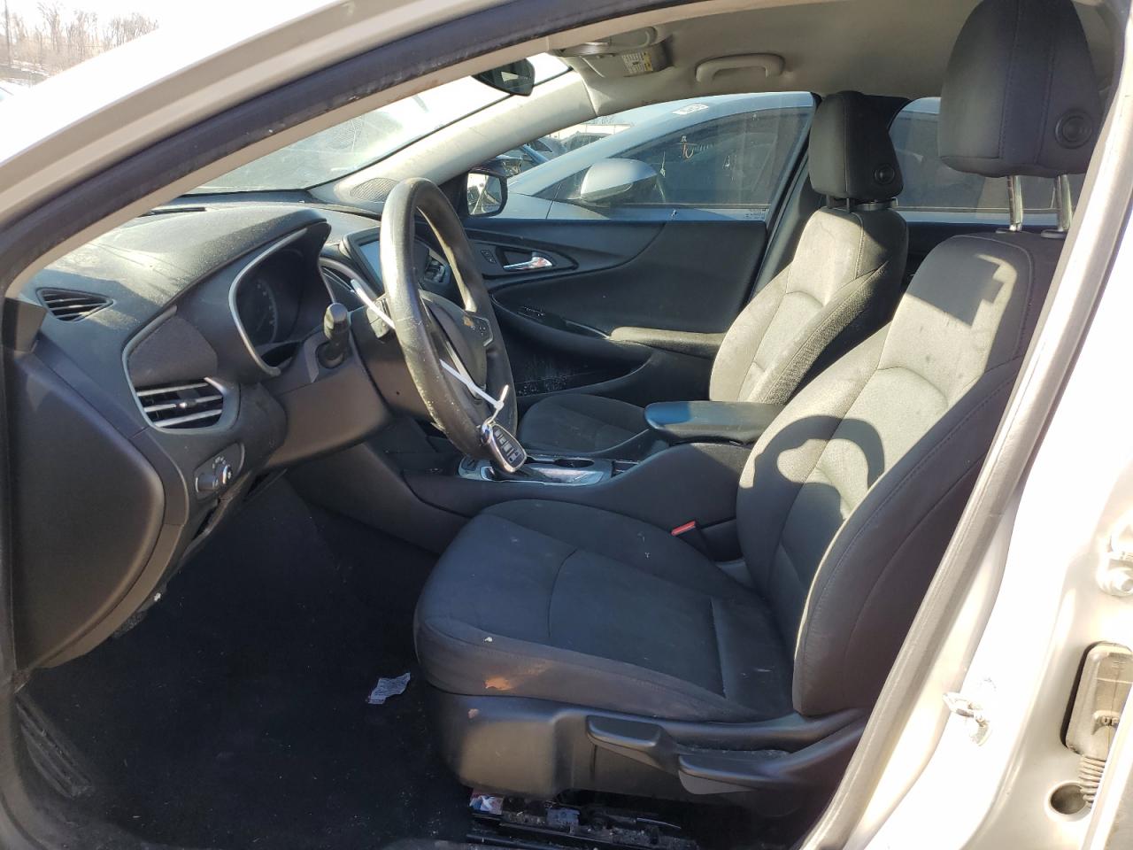 2017 Chevrolet Malibu - Image 7