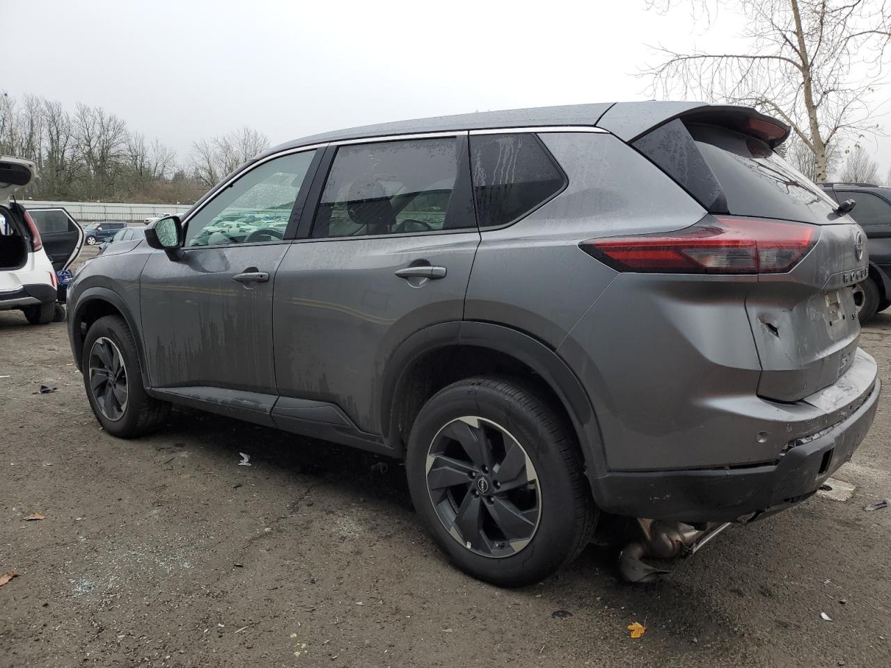 2024 Nissan Rogue - Image 2