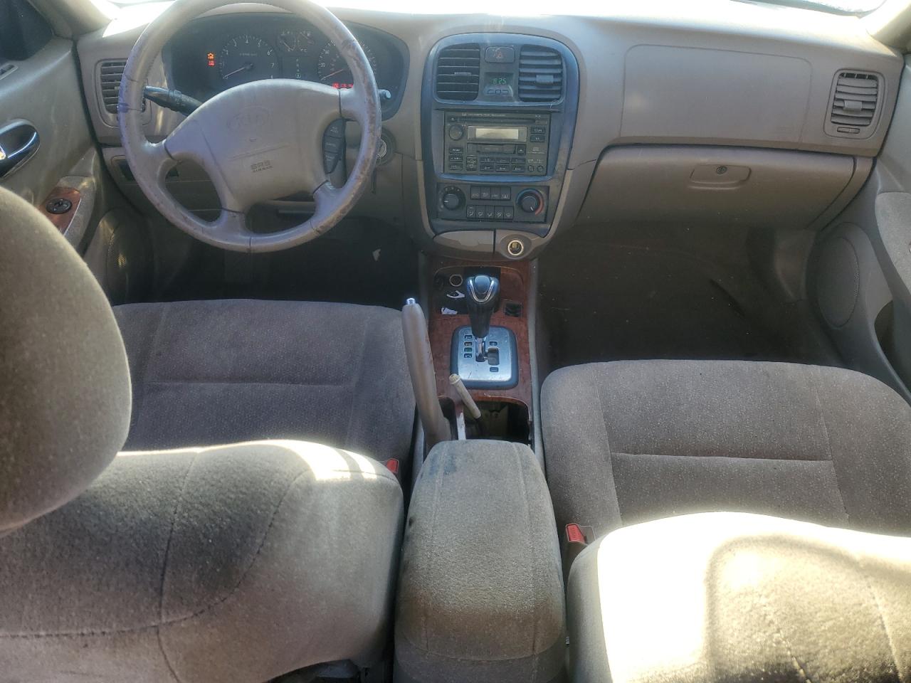 2002 Kia Optima - Image 8