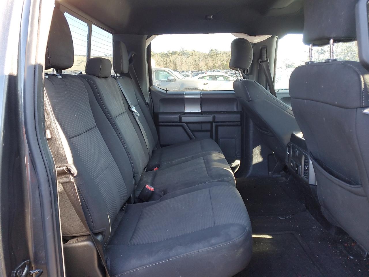2017 Ford F-150 - Image 10