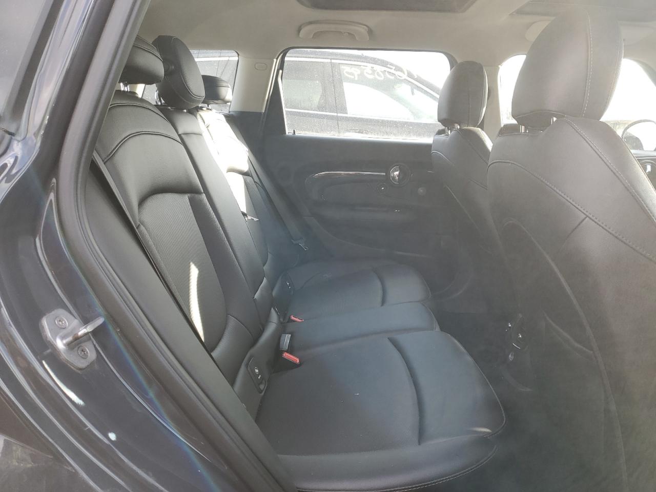 2016 MINI Cooper - Image 10