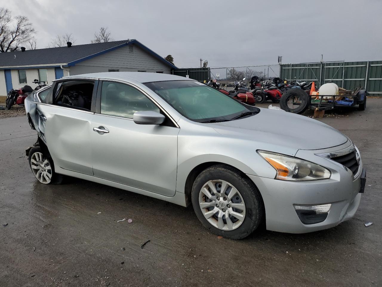 2013 Nissan Altima - Image 4