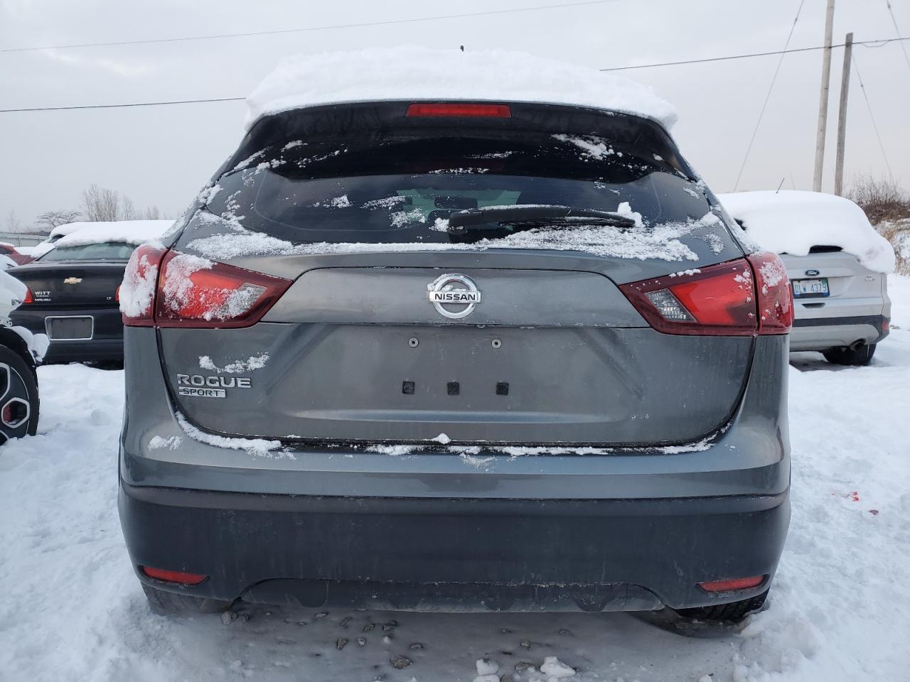 JN1BJ1CP7JW159314 NISSAN ROGUE 2018