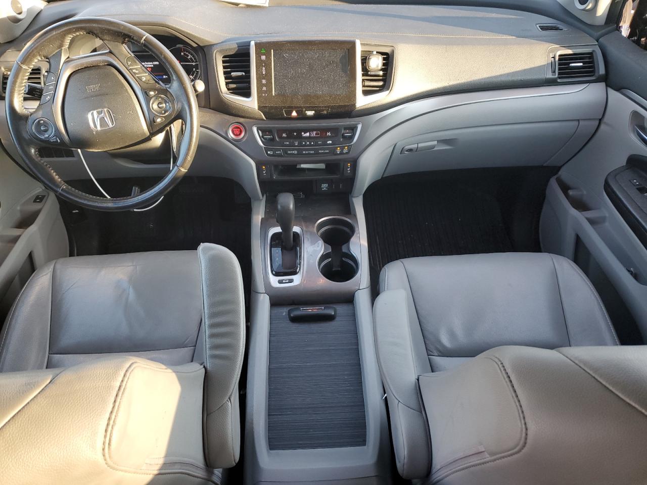 2016 Honda Pilot - Image 8