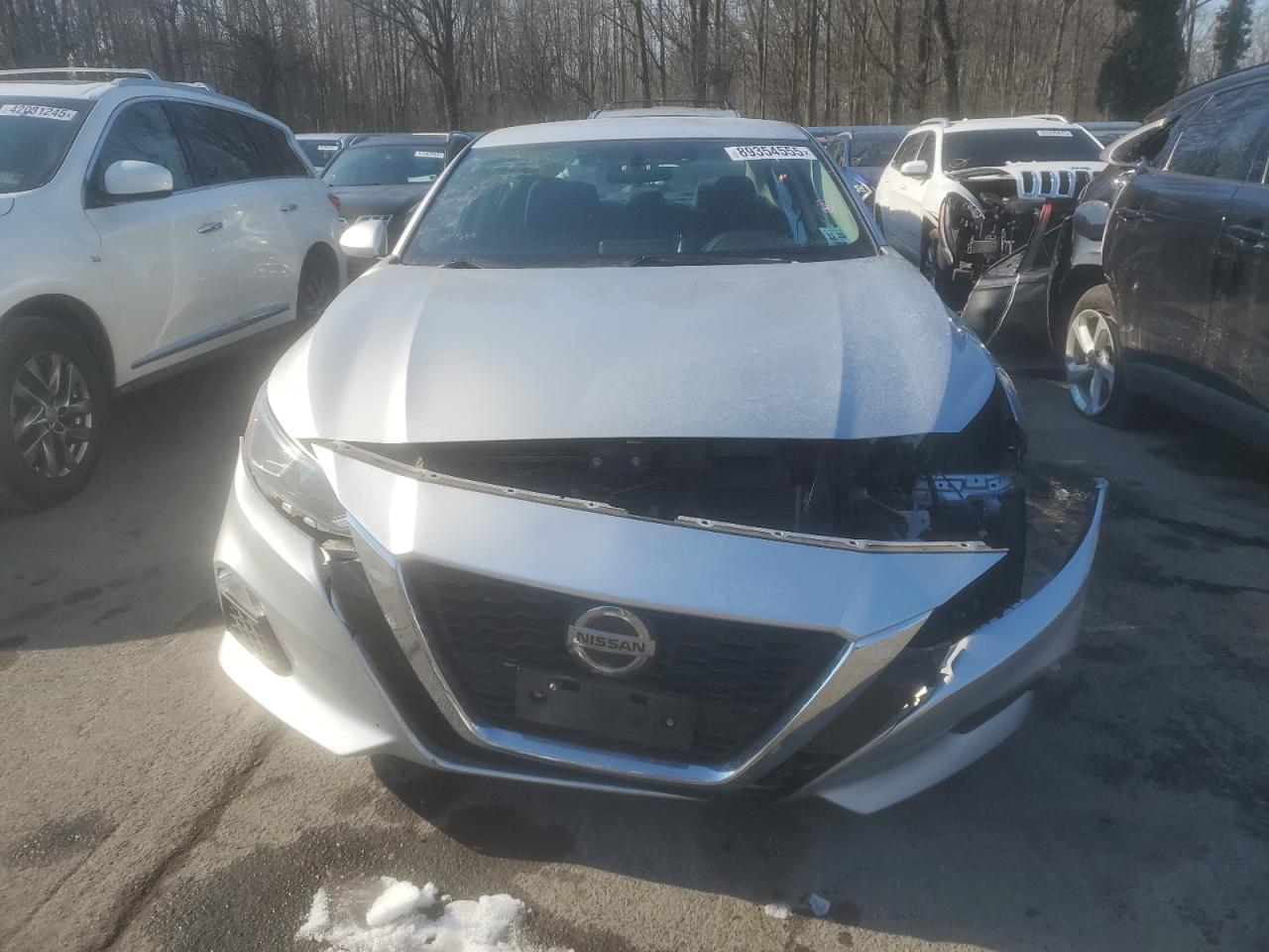 2020 Nissan Altima - Image 5