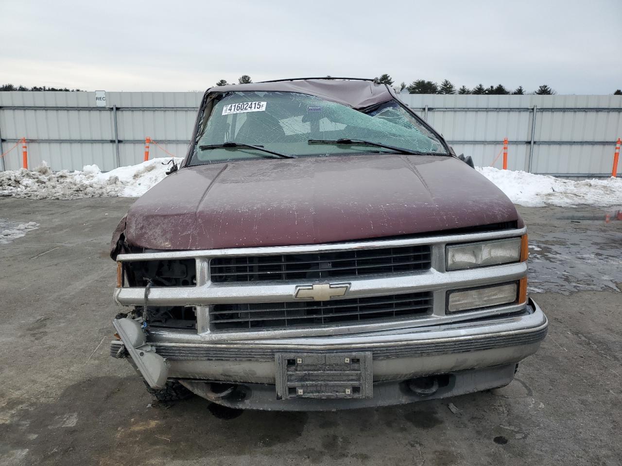 1998 Chevrolet Suburban - Image 5