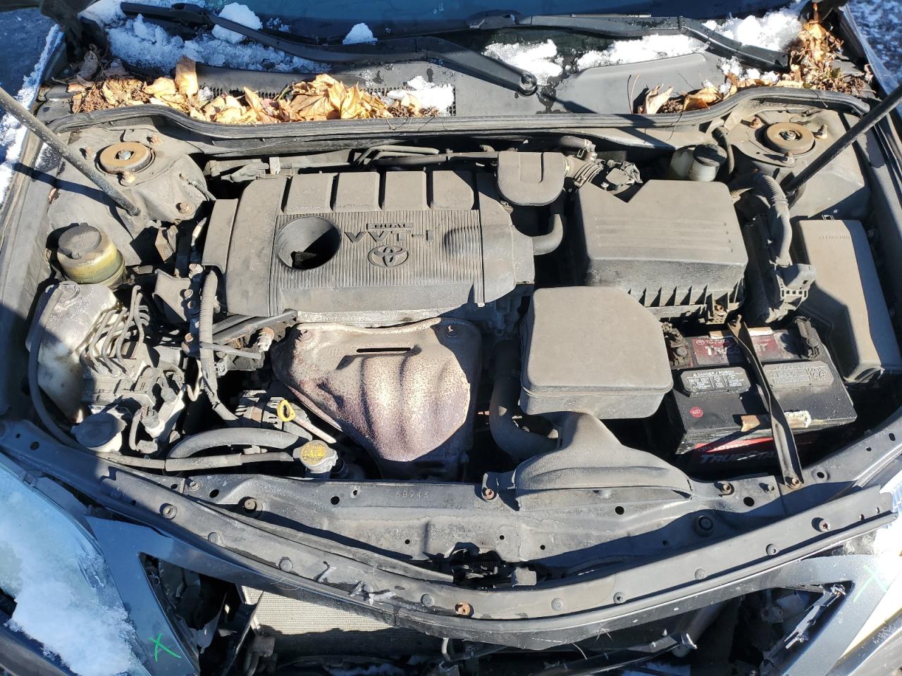 2011 Toyota Camry - Image 11