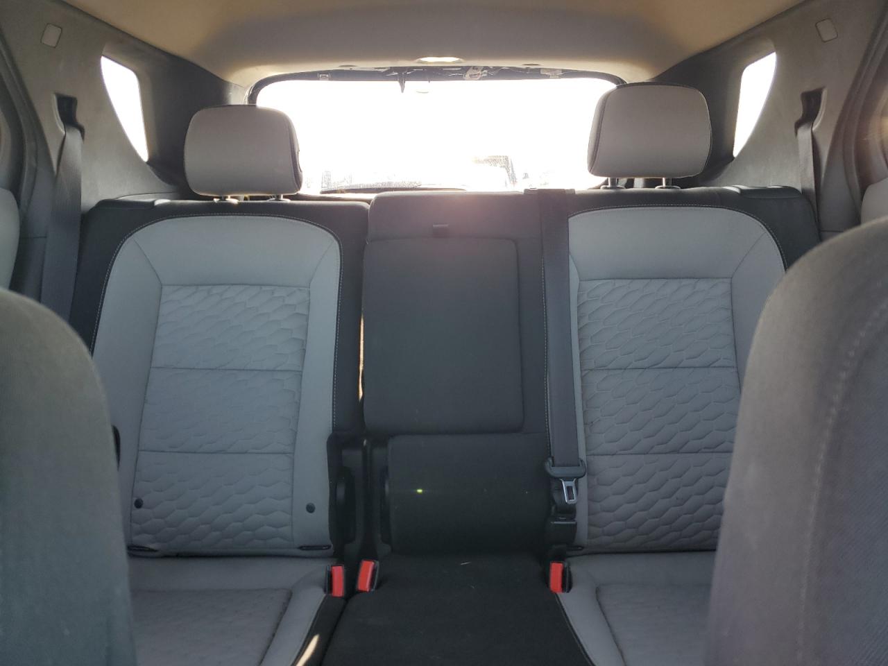2020 Chevrolet Equinox - Image 10