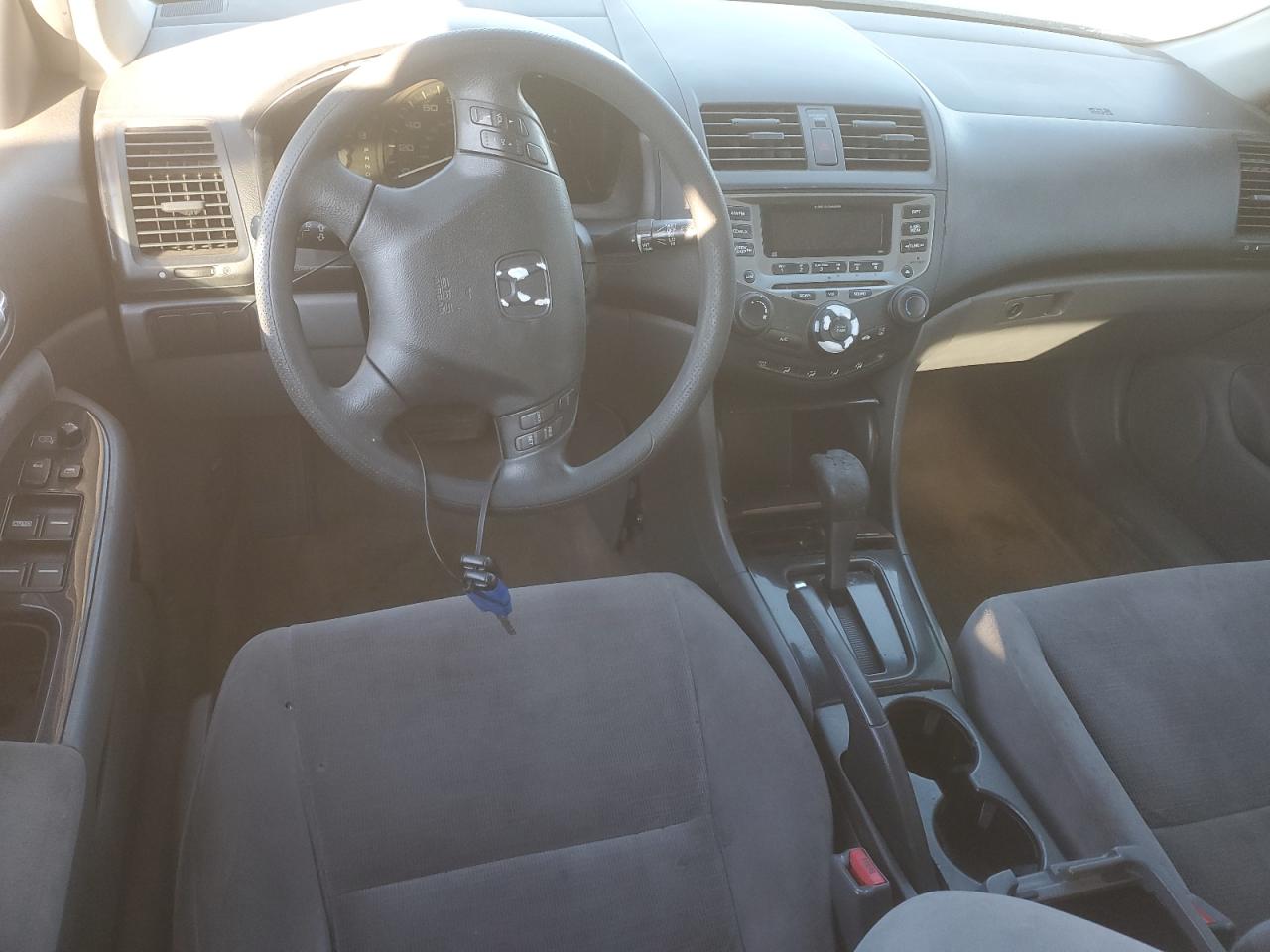 2007 Honda Accord - Image 8