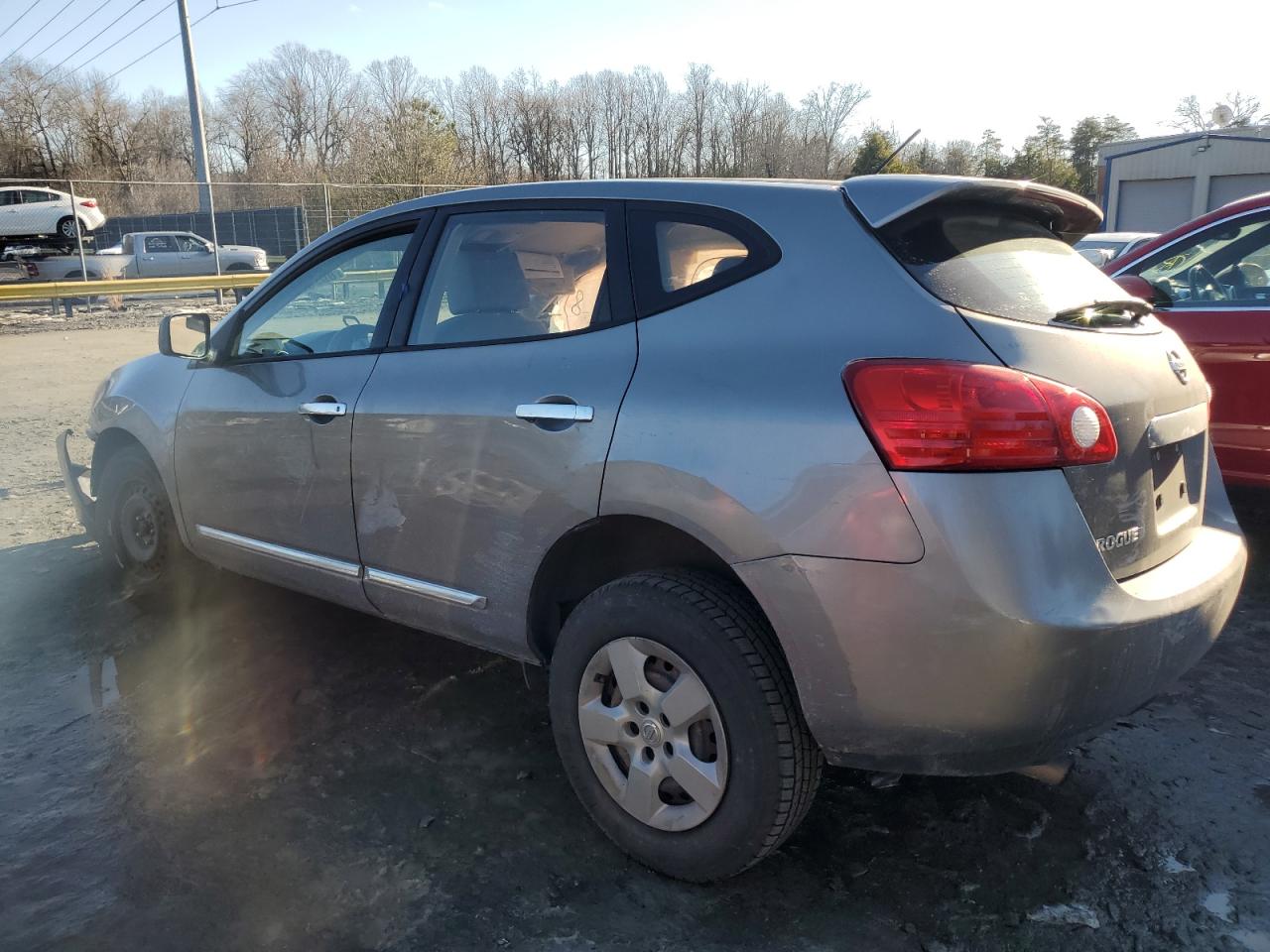 2012 Nissan Rogue - Image 2