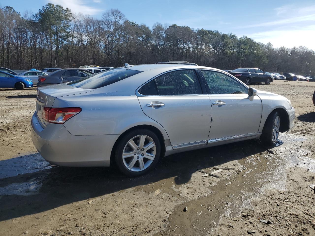 2012 Lexus ES - Image 3