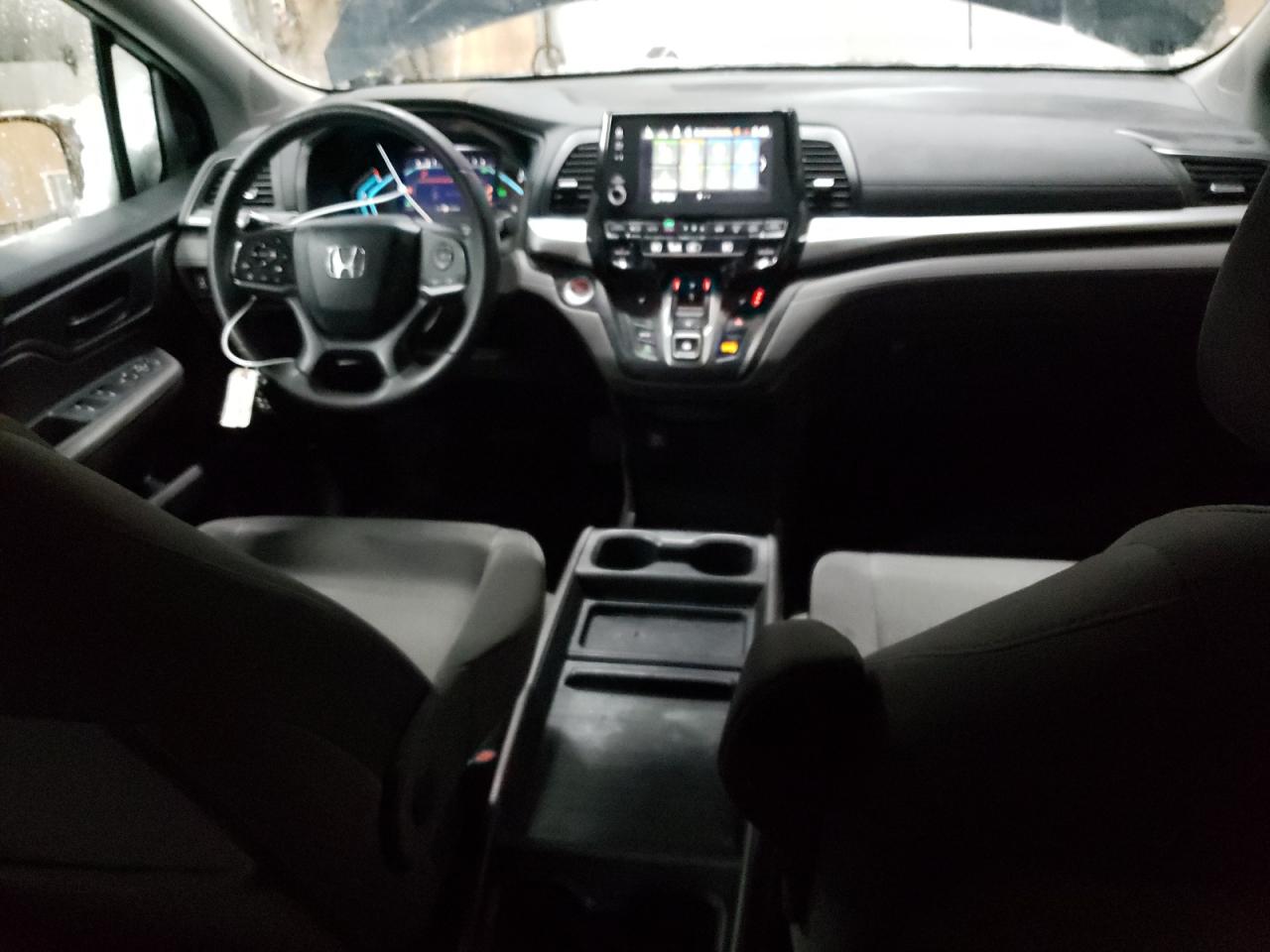2018 Honda Odyssey - Image 8