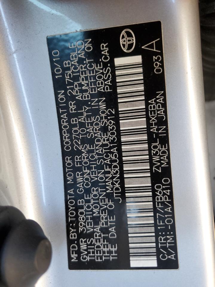 2010 Toyota Prius - Image 14