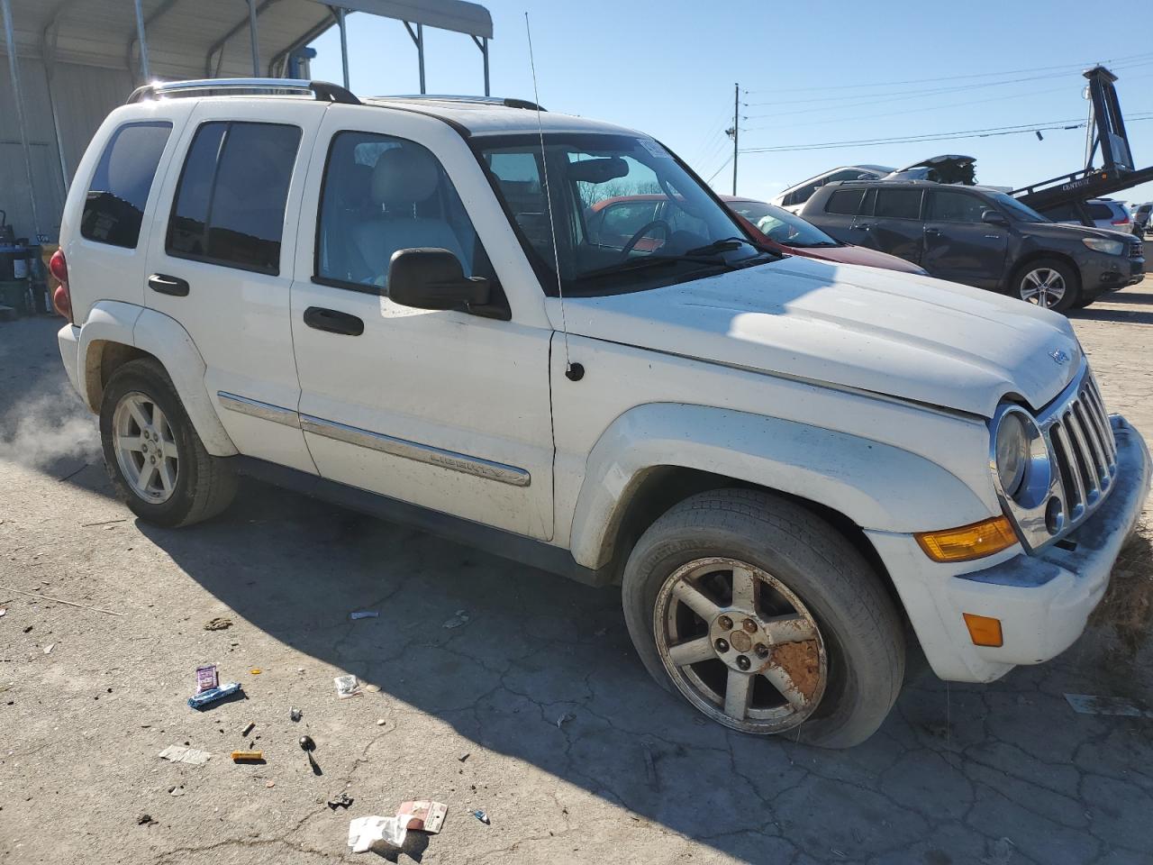 2005 Jeep Liberty (North America) - Image 4