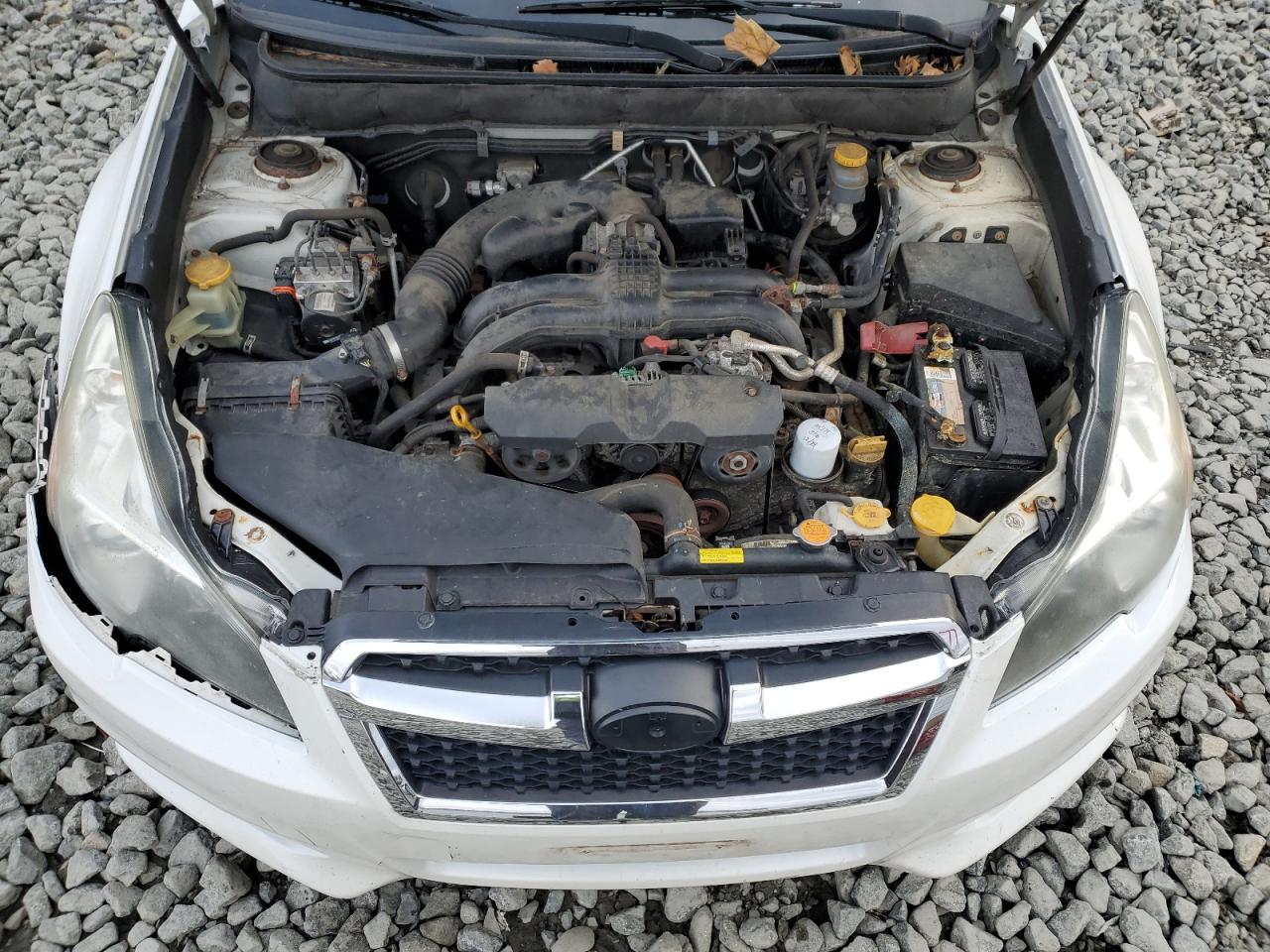 2014 Subaru Legacy - Image 12