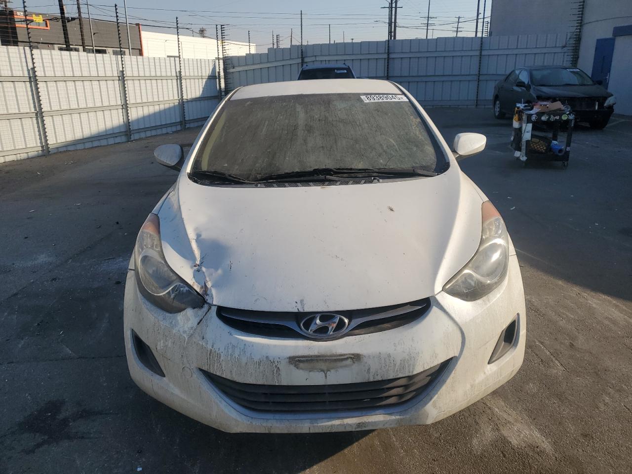 2012 Hyundai Elantra - Image 5