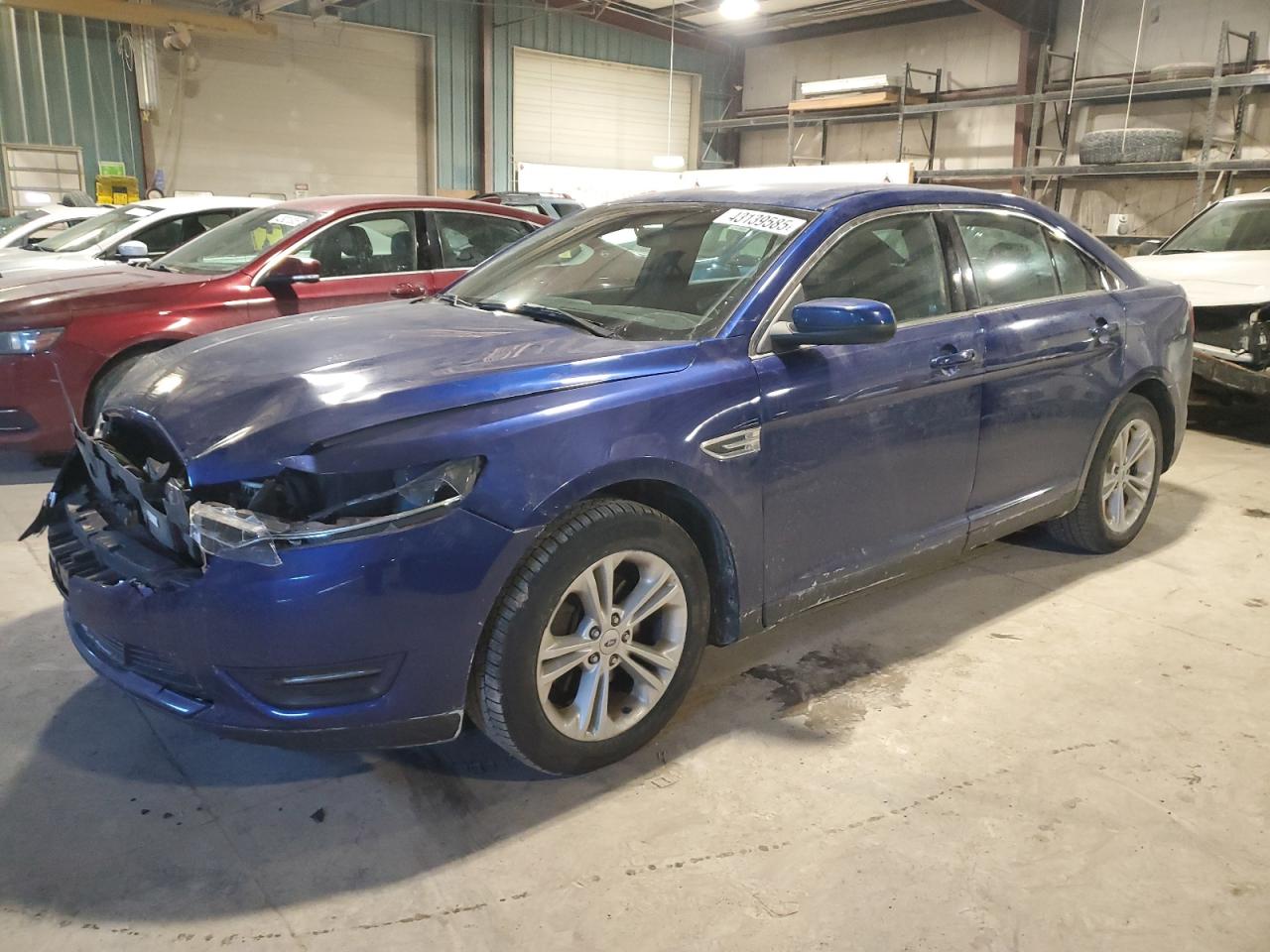 2015 Ford Taurus - Image 1
