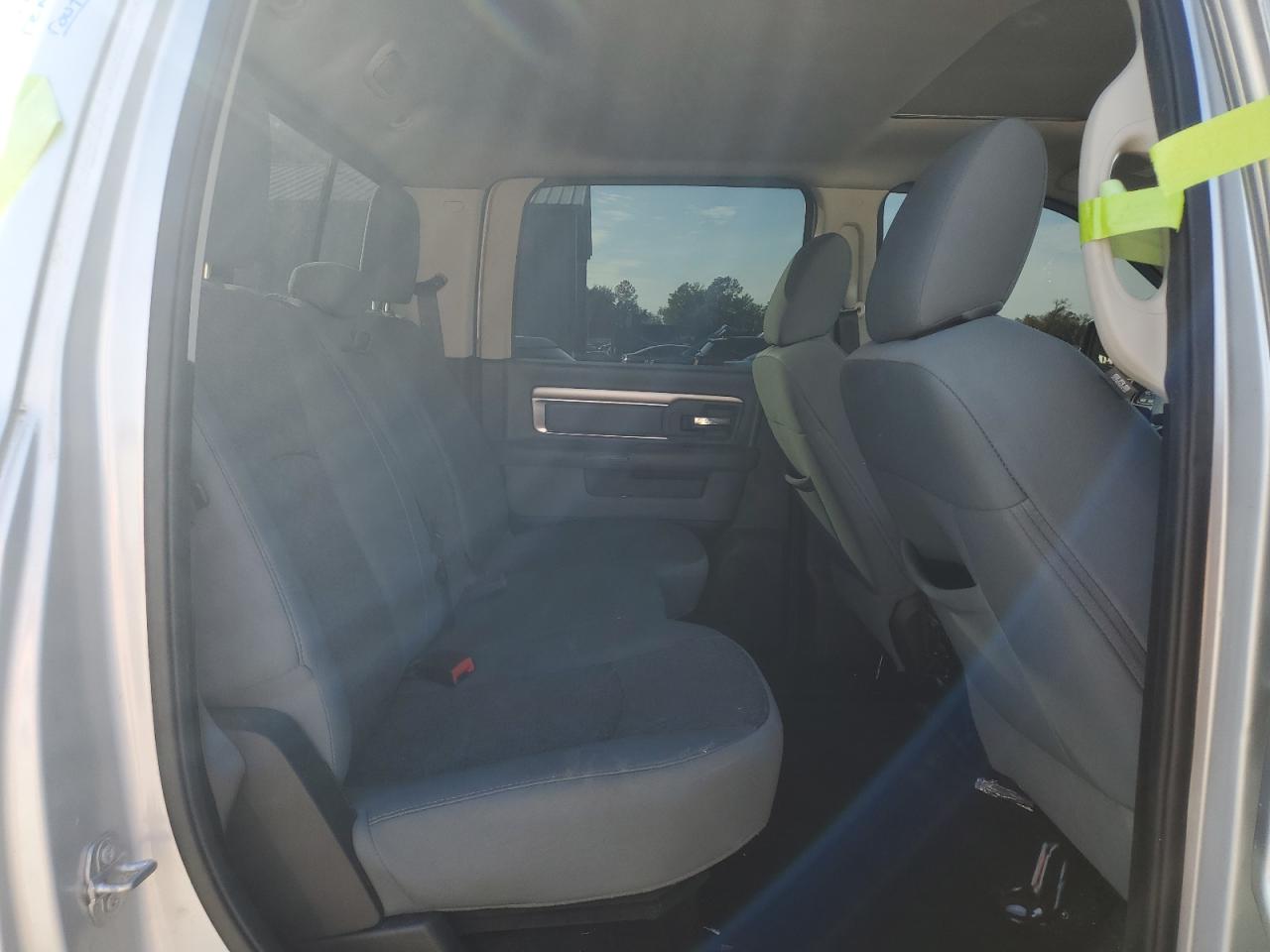 2017 RAM 1500 - Image 10