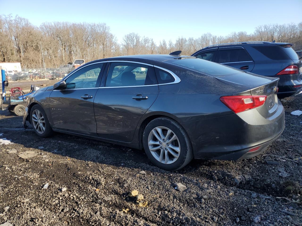 2016 Chevrolet Malibu - Image 2