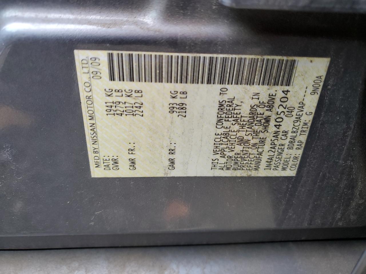 2010 Nissan Altima - Image 12