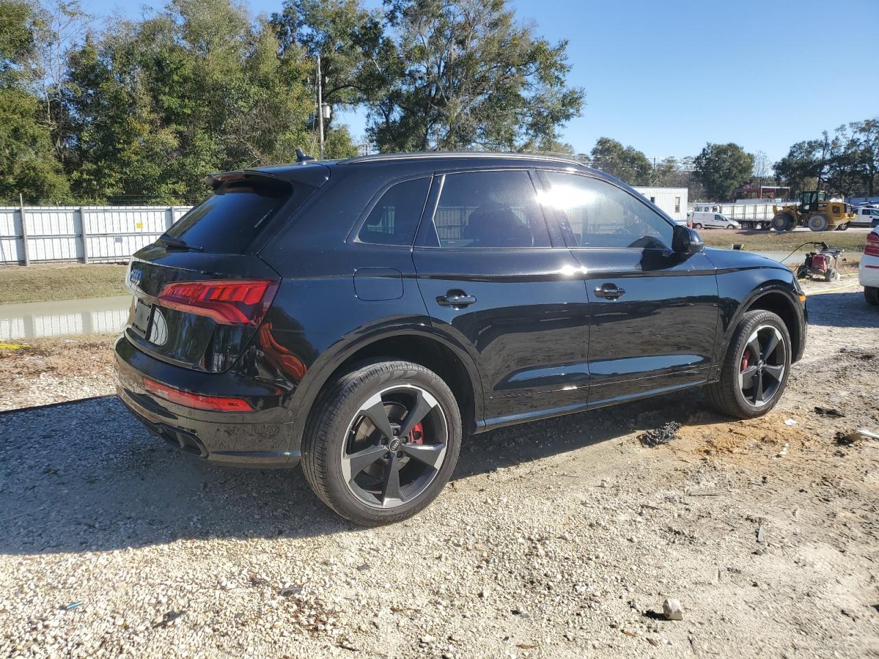 2019 Audi SQ5 - Image 3
