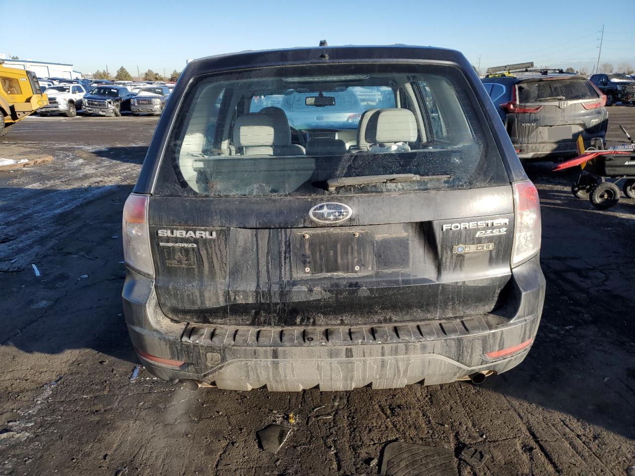 2010 Subaru Forester - Image 6
